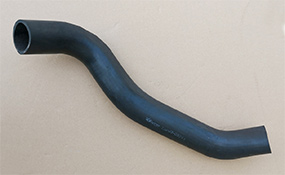  EQ2082发动机水管