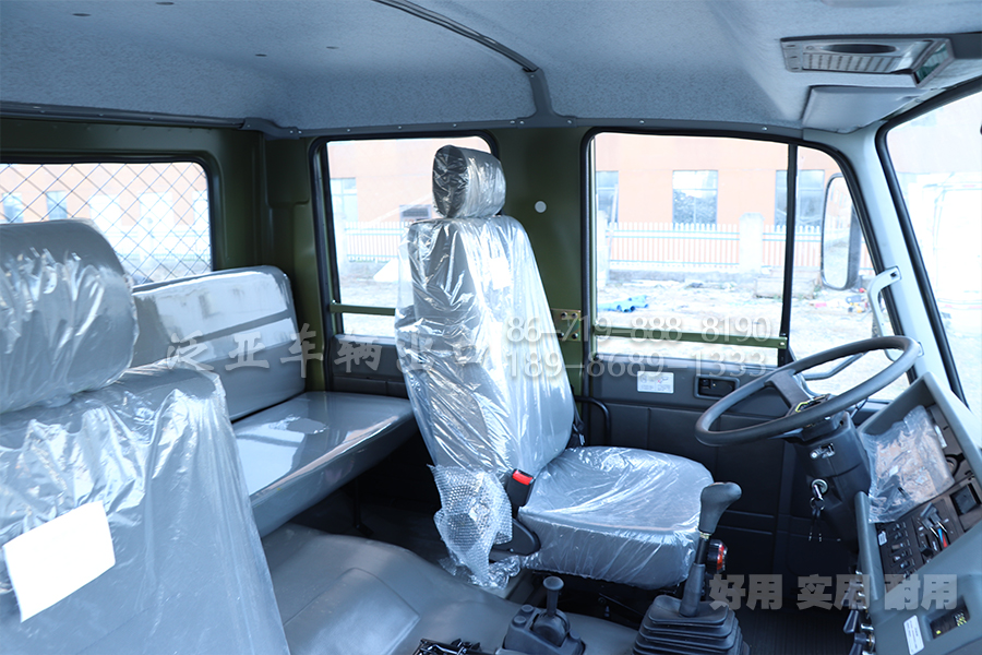 东风四驱六驱，EQ2082，EQ2102，EQ2102N，越野卡车，越野特种车，越野专用车