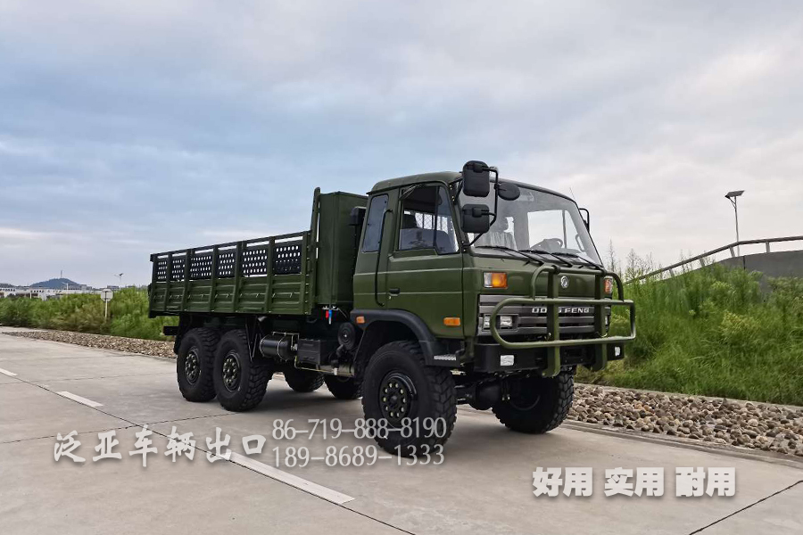 <strong>东风EQ2102六驱246军车平头越野卡车电路全车无电的原因及排除</strong>