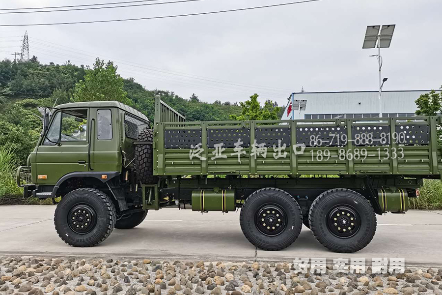 东风EQ2102,东风六驱,东风246,东风军车,东风六驱平头卡车,东风越野卡车,东风越野专用车,东风6X6越野车,东风6驱运兵车,东风六驱运兵车,东风运兵车,东风六驱军车,东风平头运兵车