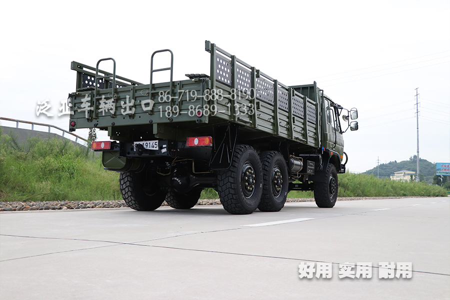 东风EQ2102,东风六驱,东风246,东风军车,东风六驱平头卡车,东风越野卡车,东风越野专用车,东风6X6越野车,东风6驱运兵车,东风六驱运兵车,东风运兵车,东风六驱军车,东风平头运兵车