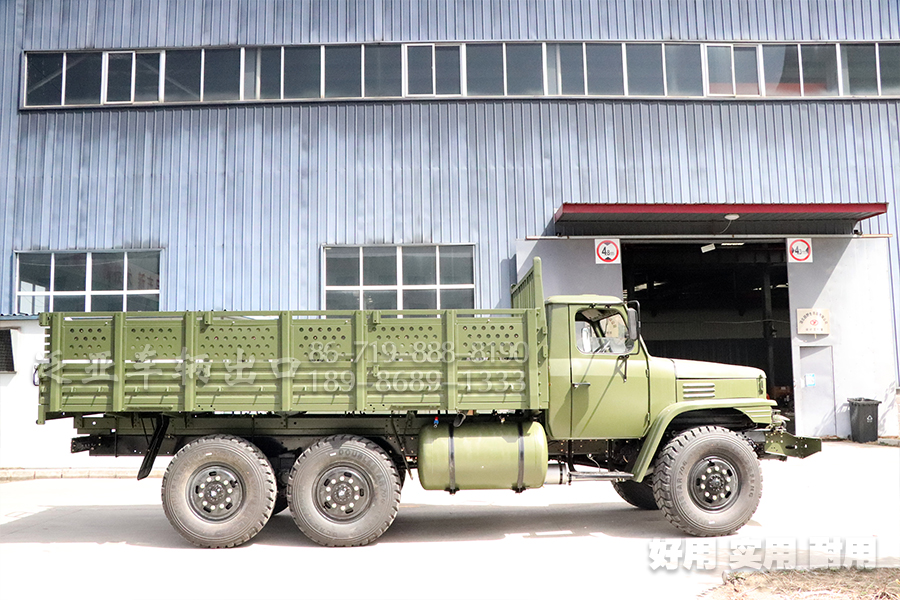 东风eq2100,东风四驱,东风六驱,东风运兵车,东风6驱越野车,东风特种车,东风六驱专用车,东风EQ245,东风卡车,东风商用车,东风汽车报价,东风卡车配置,东风越野车参数