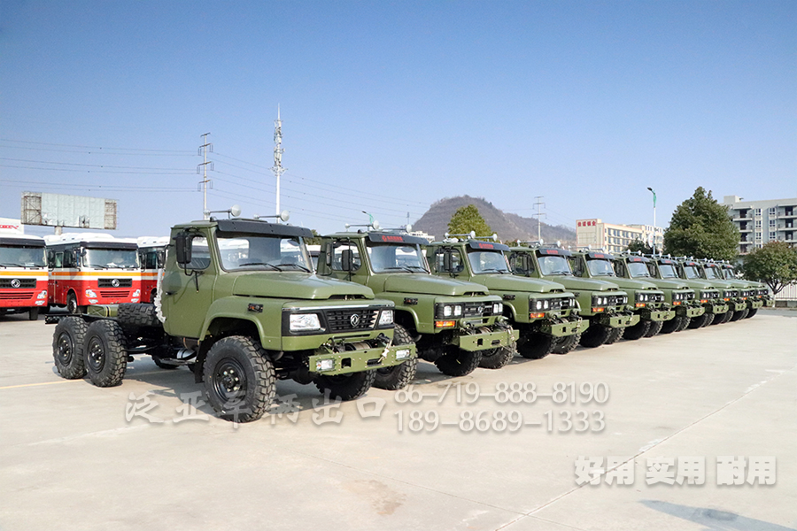 东风六驱,EQ2082,东风尖头,东风特种车,东风越野专用车,东风EQ240 ,东风6X6底盘,东风运兵车,东风军车,东风专用车.东风6x6军车,东风六驱军车