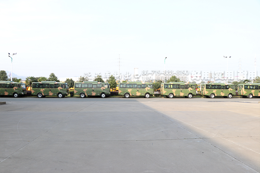 东风越野客车 东风四驱客车,东风13座客车 东风23座载人客车,东风4X4客车.东风运兵客车,东风工程救援客车,东风柴油客车,武警森林客车,东风客车出口,东风客车报价,东风4X4客车销售