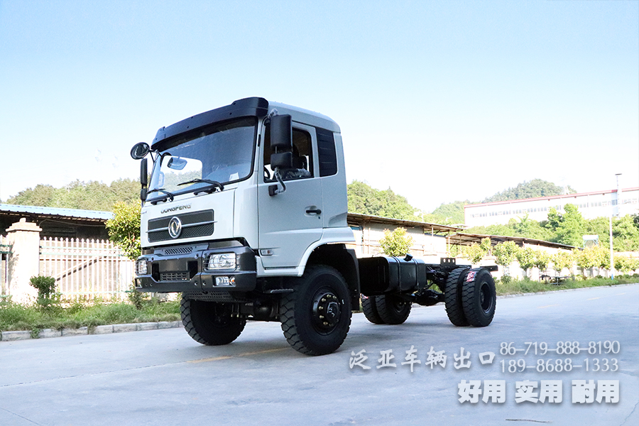 4*4平头排半自卸底盘-东风四驱越野专用车底盘-东风平头自卸车底盘