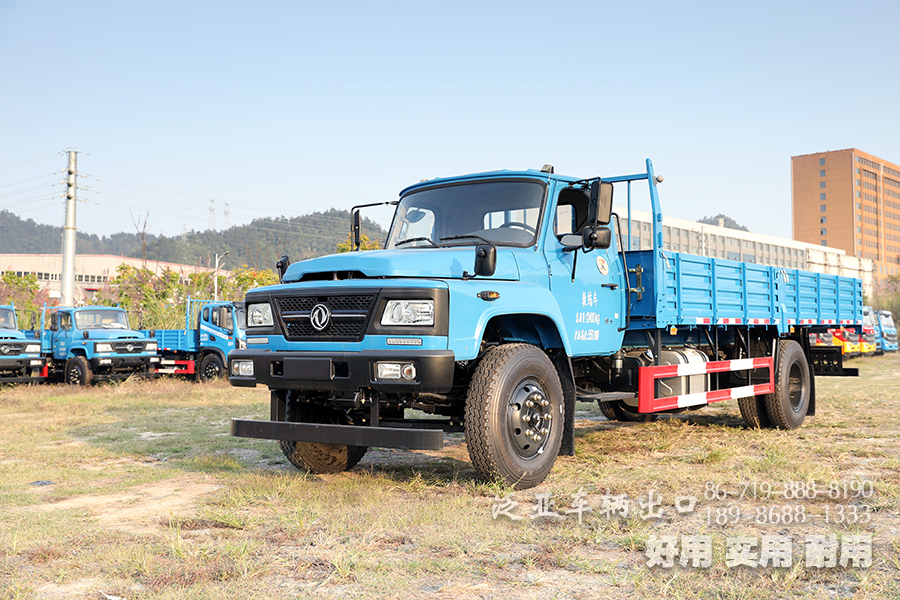 东风尖头EQ5126XLHL6D1型4X2牵引教练车 A2驾证考试车