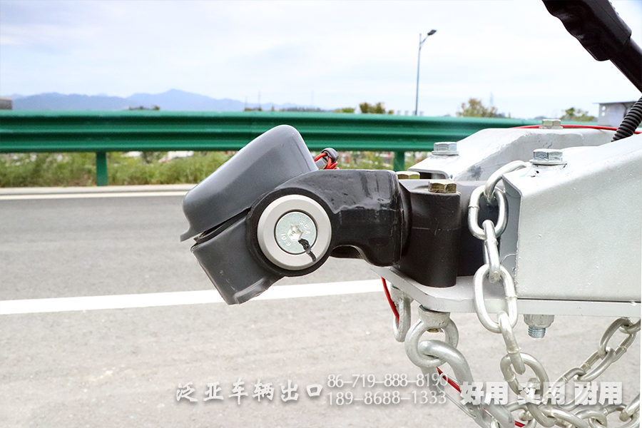 进口房车,拖挂房车,房车底盘,越野房车,房车改装,定制化房车,出口房车