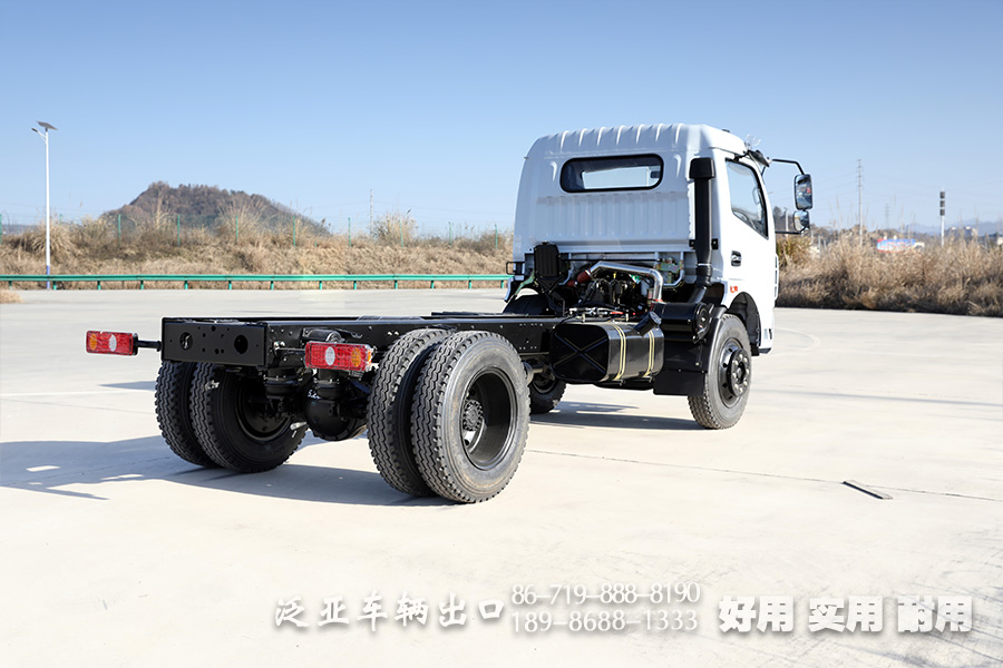 东风轻卡底盘,轻卡底盘改装,小微卡车底盘,4*2轻卡底盘,底盘改装厂家