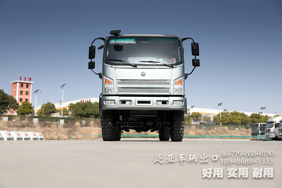 6*6卡车底盘,大马力底盘改装,越野底盘改装,舒适的卡车,驾乘感舒适,平头卡车底盘,山猫越野车