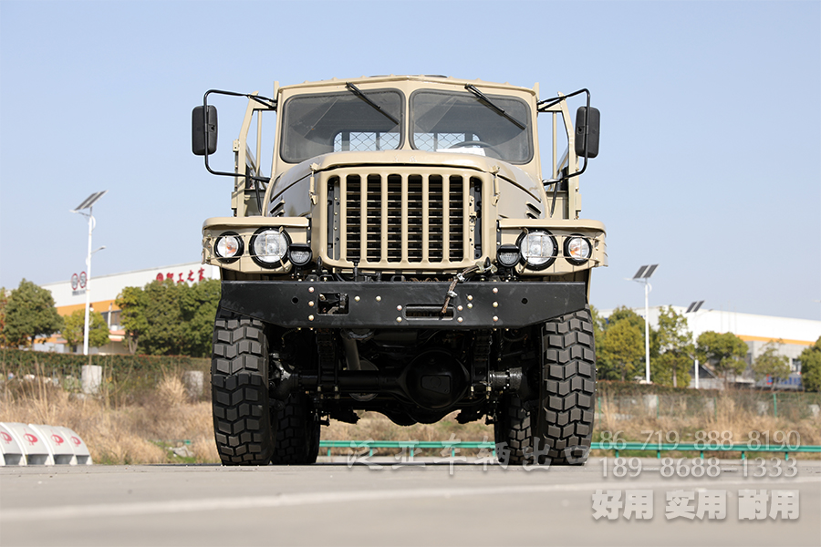 东风EQ2082、越野车、东风EQ240、湖北越野专用车官网,湖北越野专用车有限公司官网,越野卡车定制,东风四驱六驱,东风军车改装,越野运兵车,森林消防车,四驱六驱越野车底盘,越野客车,越野卡车,专用车改装,工厂直销专用车、轻型越野卡车底盘、六驱卡车