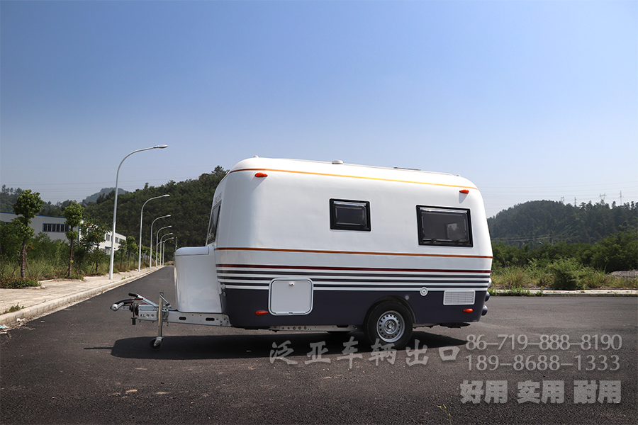 牵引车、拖挂房车、开来式拖挂房车、开来拖挂房车