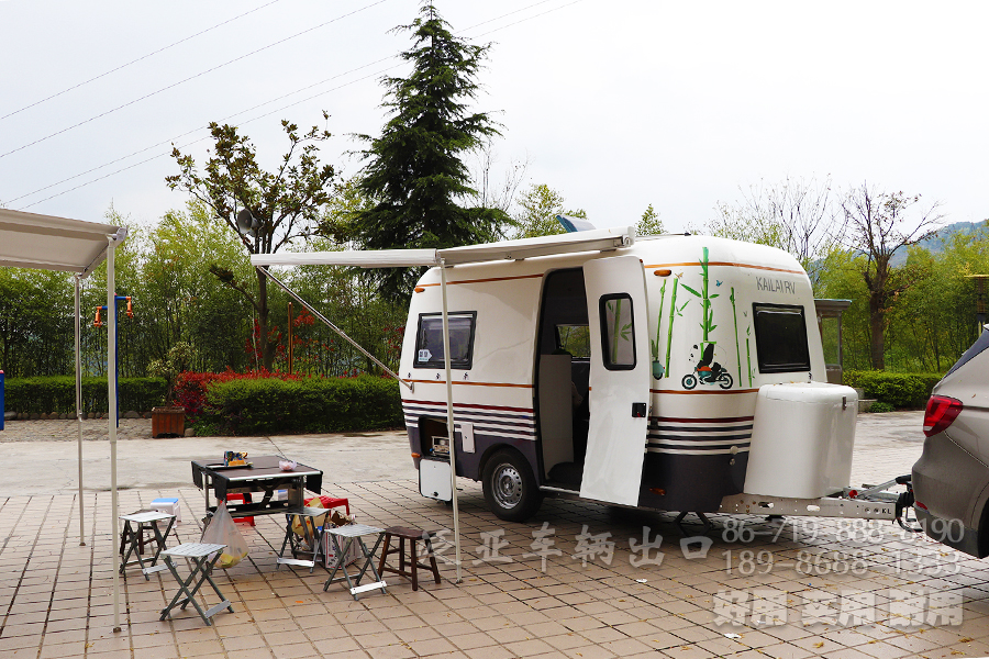 牵引车、拖挂房车、开来式拖挂房车、开来拖挂房车