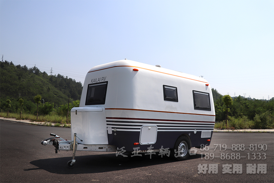 牵引车、拖挂房车、开来式拖挂房车、开来拖挂房车