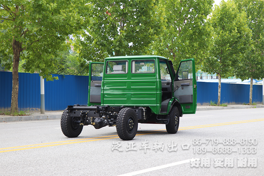 四驱依维柯,NJ2045,长头越野底盘,森林山路越野,短头底盘,越野底盘,小巧轻便的底盘改装,定制款卡车,短头卡车出口