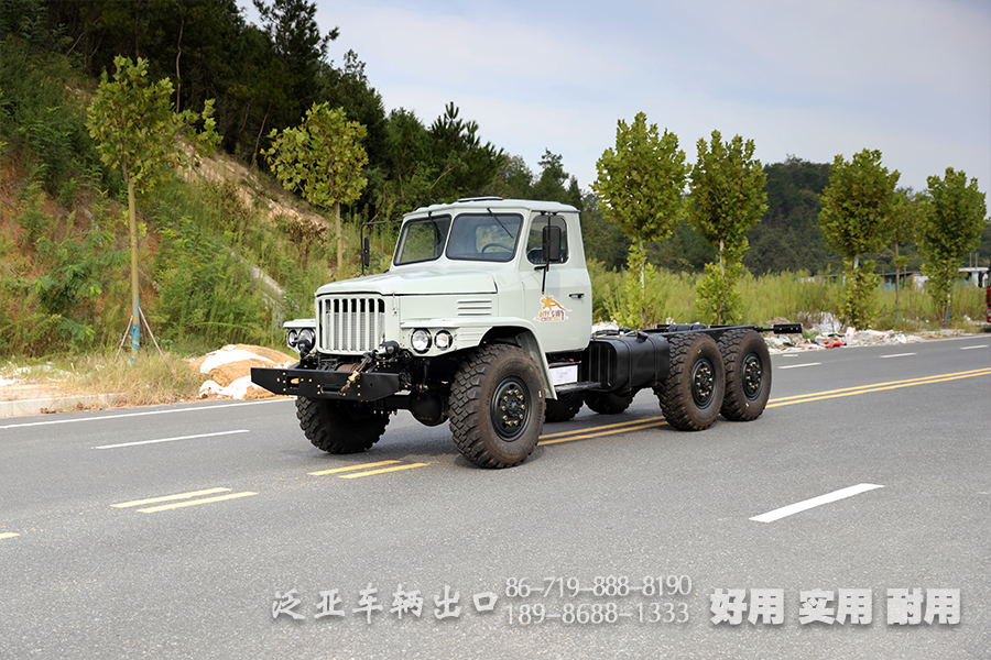 东风EQ2100底盘,东风6×6底盘,长头EQ2100底盘,六驱越野底盘,6×6尖头底盘,140底盘,运兵卡车,底盘出口,长头卡车,210马力卡车,卡车专用改装
