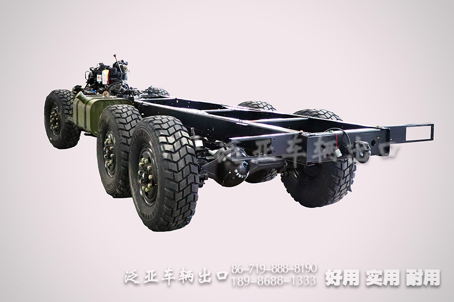 东风全驱底盘,EQ246,EQ245,东风6X6,底盘改装,专用三类底盘,越野专用三类底盘,可改装全驱底盘,7米2长底盘