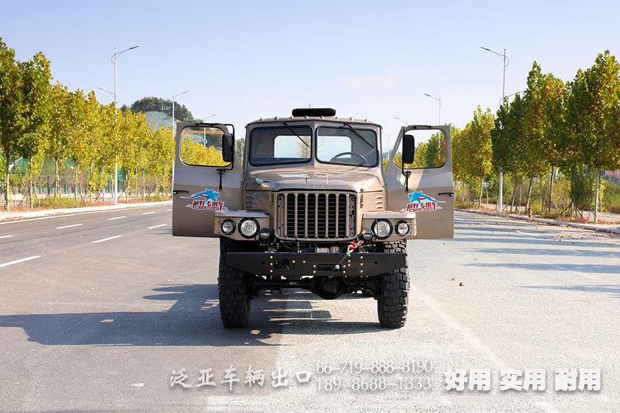 EQ240,东风长头底盘,东风全驱底盘,东风240,老牌越野车底盘,EQ2082E6D,经典卡车底盘,EQ240底盘,越野卡车底盘