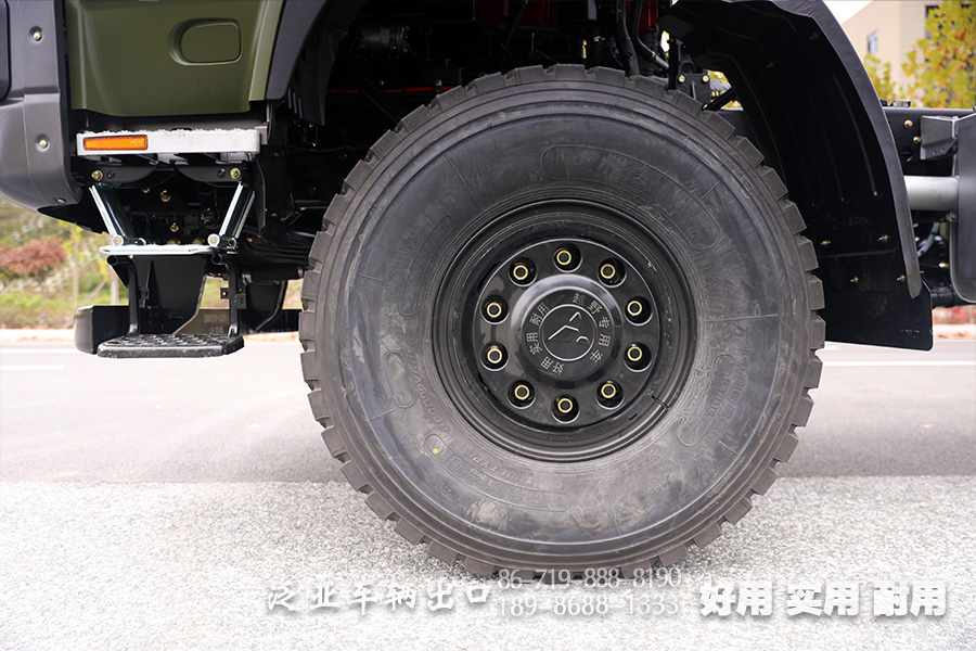 东风全驱,大马力越野底盘,东风运输车底盘,东风450马力底盘,平头卡车改装,卡车改装厂家,6x6平头,运输货车底盘