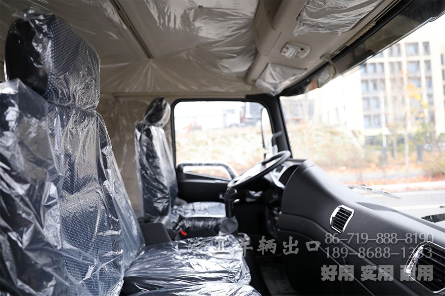 东风4x4，东风四驱，东风大马力卡车，手动八档卡车，大马力底盘出口