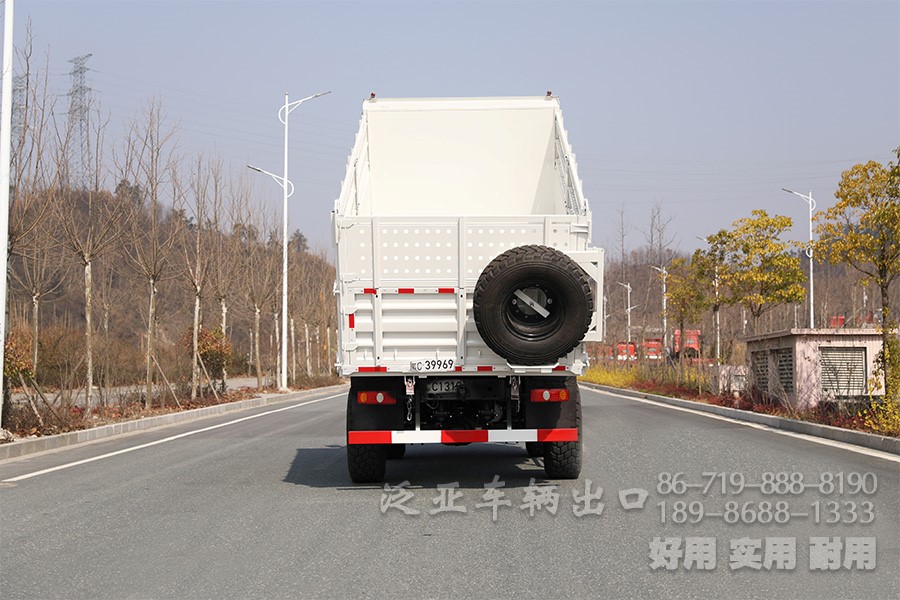 东风13吨自卸车，四驱自卸卡车，4x4自卸车，货箱加高型自卸车，越野自卸卡车，两桥矿用自卸车，自卸车出口，自卸车销售