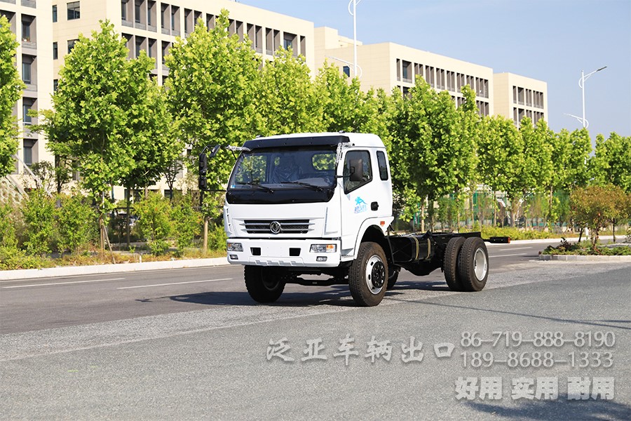 东风4x2，吸污车8档专用车底盘，多功能特种车底盘，底盘改装厂家